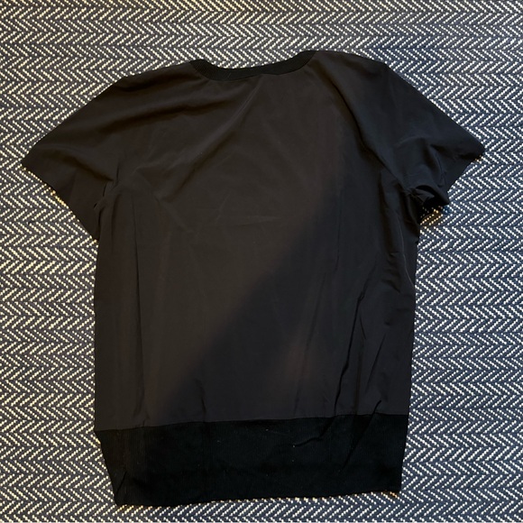 Athleta black t-shirt - Picture 6 of 6